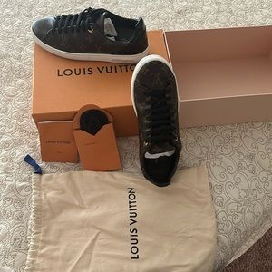LV sneakers brown